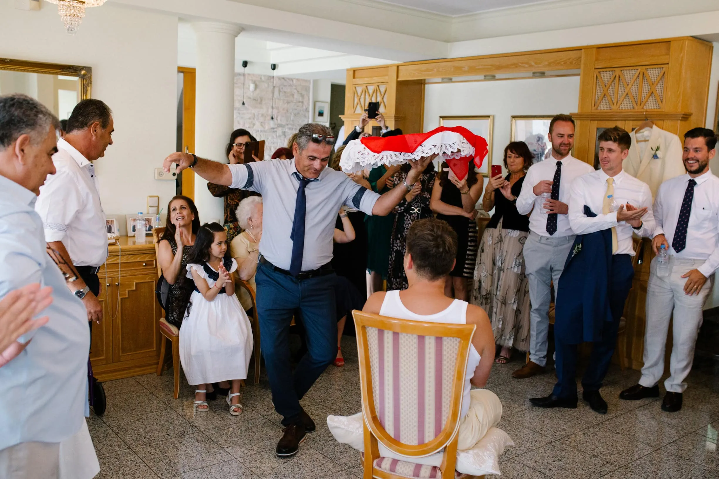 Tas & Georgia — wedding photograph 33