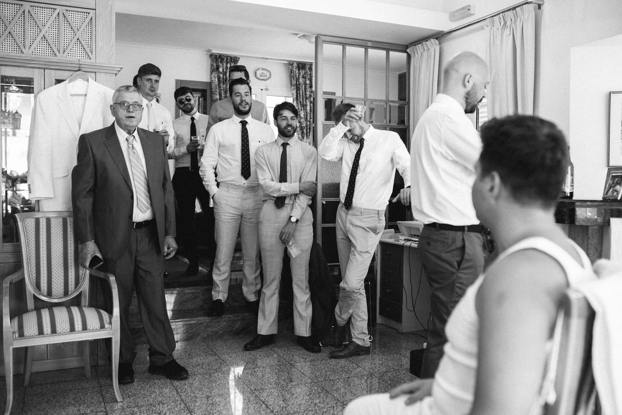 Tas & Georgia — wedding photograph 17