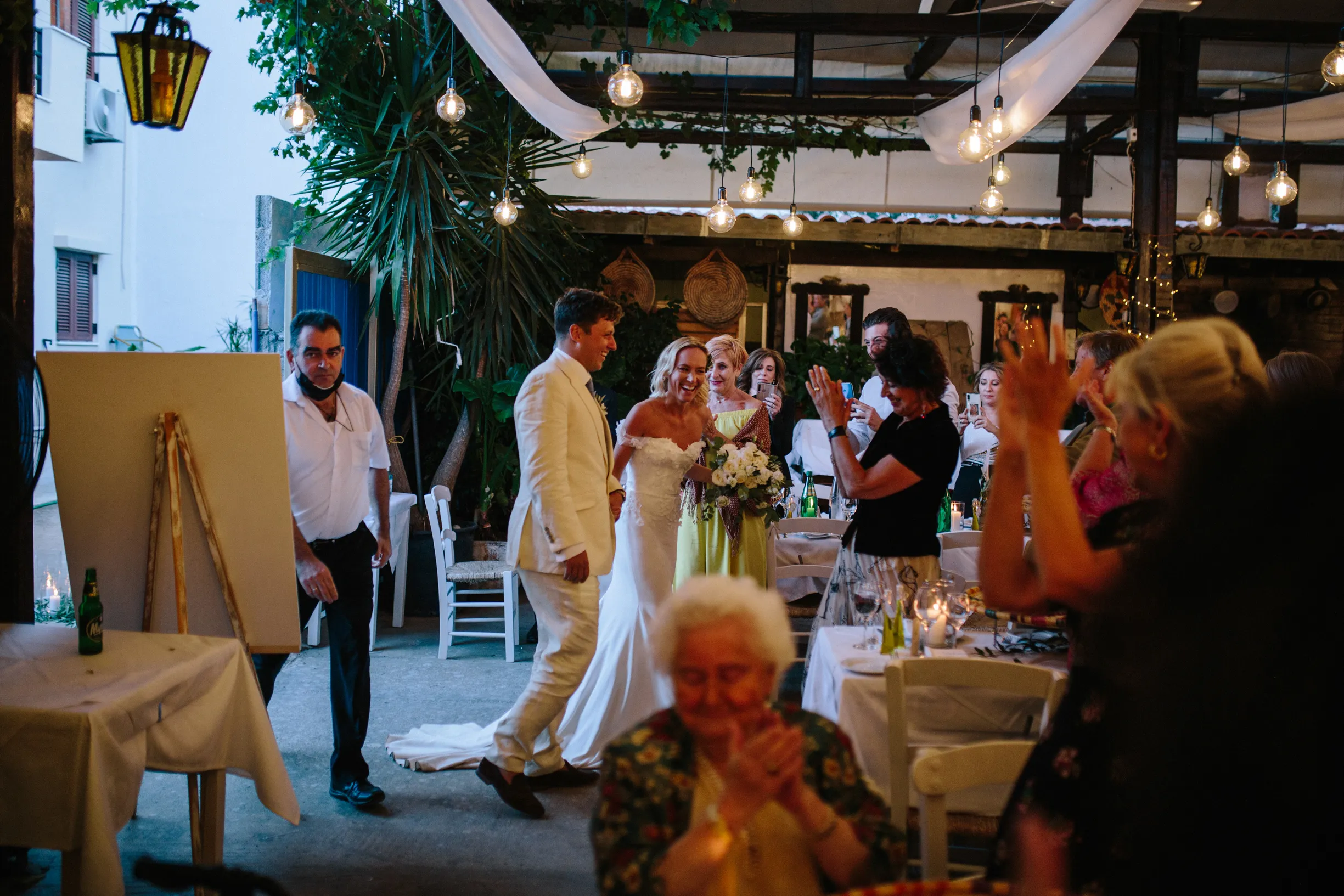 Tas & Georgia — wedding photograph 165